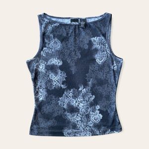 Xhilaration grey and black mesh shirt